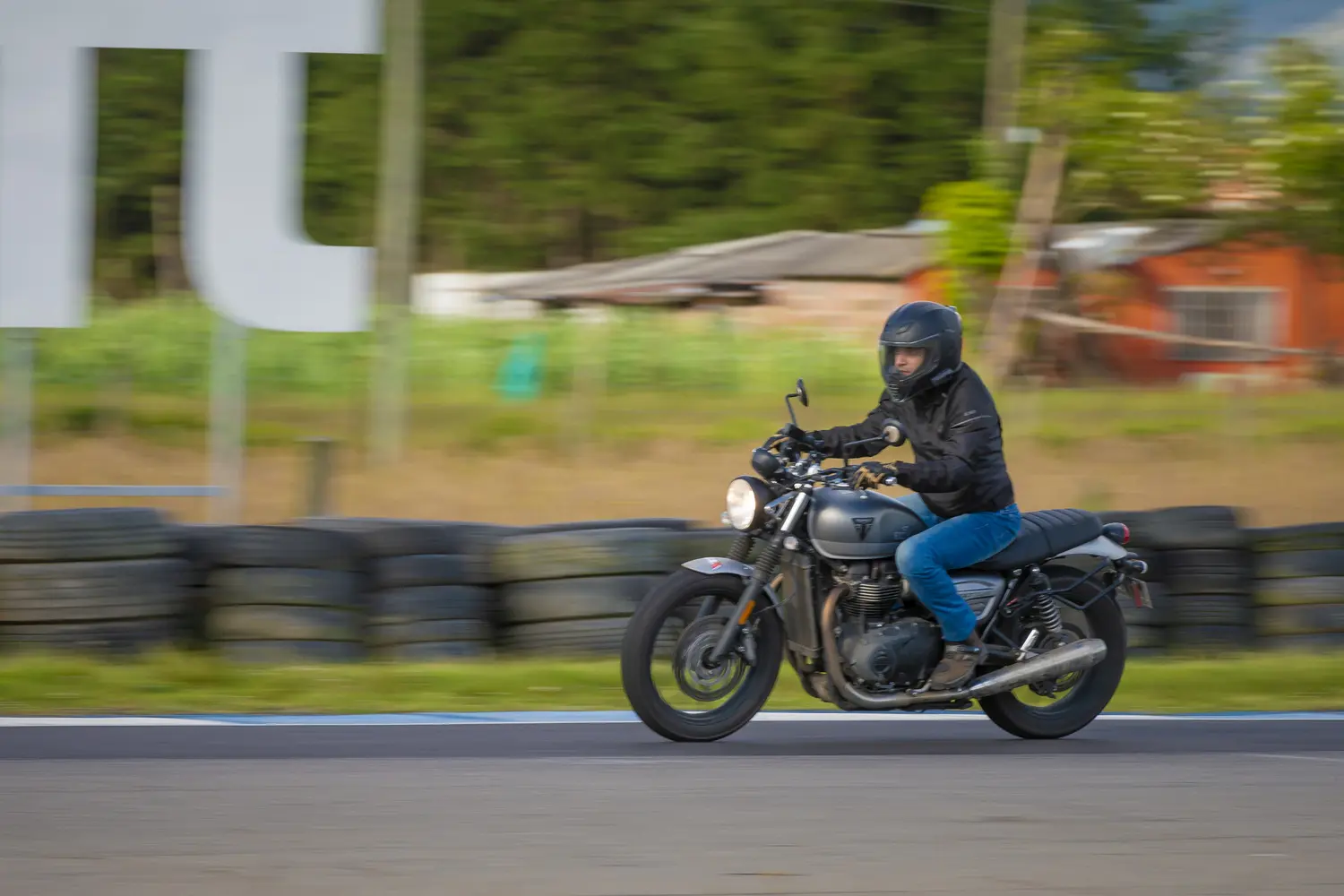 Evento-surco-on-road-autodromo-triumph (15)