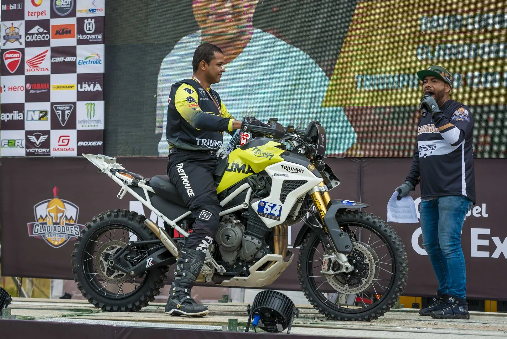 Evento-triumph-racing- (6)