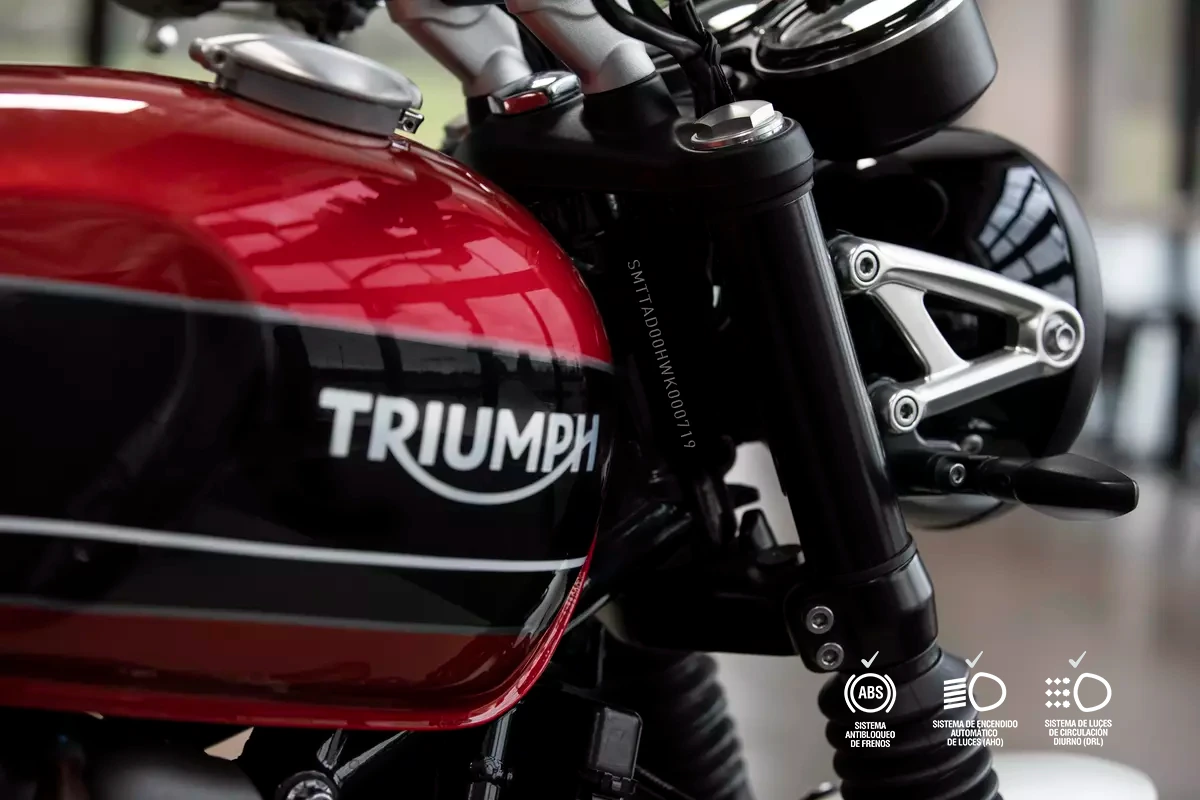 Moto Triaumph