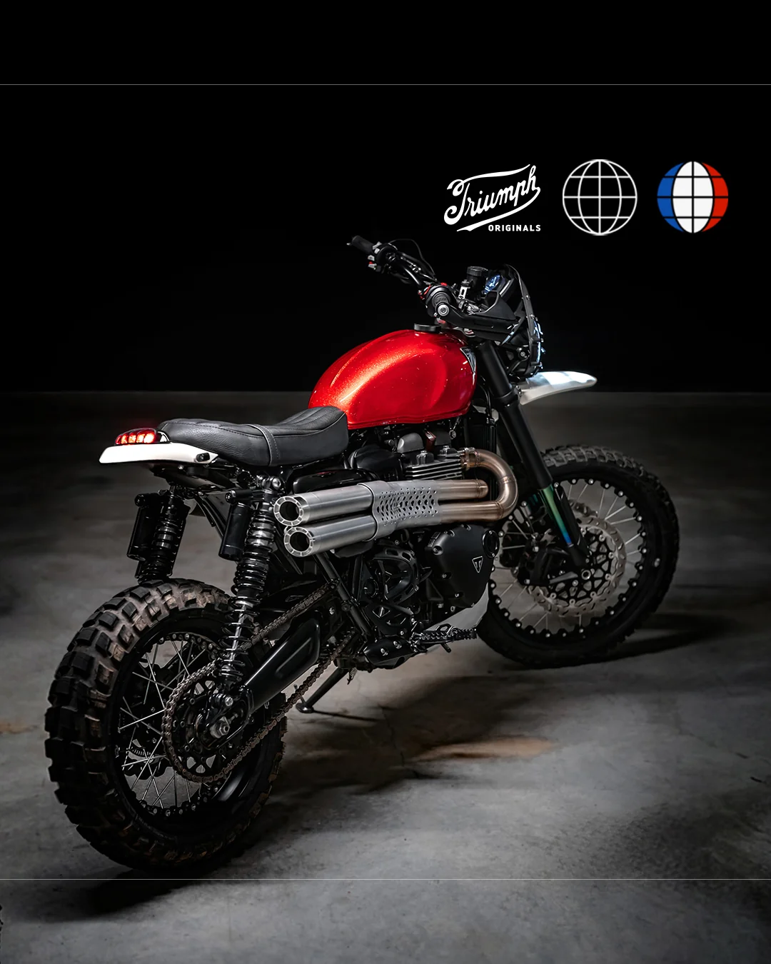 Scrambler 1200 XE Red Dust de FCR Original, con depósito rojo y doble escape alto
